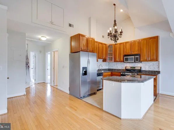 437 Manor Pl NW APT 4, Washington, DC 20010