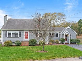 56 Morningside Dr, Walpole, MA 02081