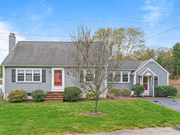 56 Morningside Dr, Walpole, MA 02081