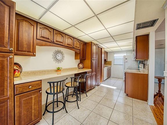 4th image of 2900 Cove Cay Dr Unit 7G