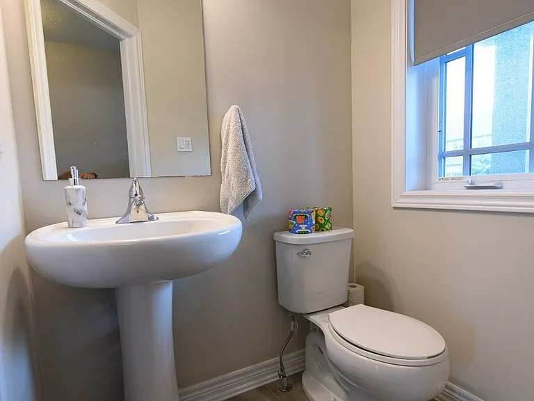 23 Archer Ave — Photo 12