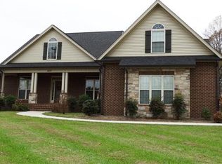 3521 Tolbert Dr, Cookeville, TN 38506