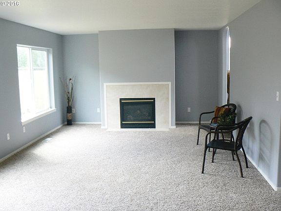 4th image of 8205 NE 21st Pl
