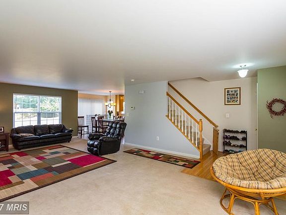 3rd image of 1707 Gold Finch Dr