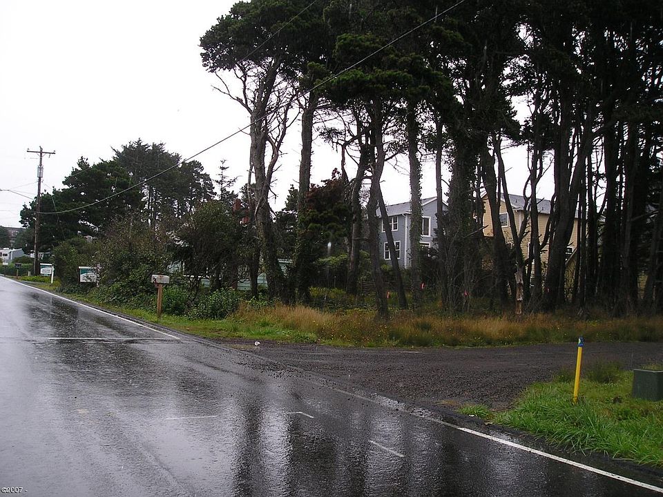 2nd image of 3009 NW 30th Dr