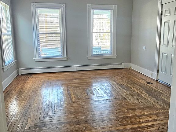 3rd image of 278 Putnam Ave #1A