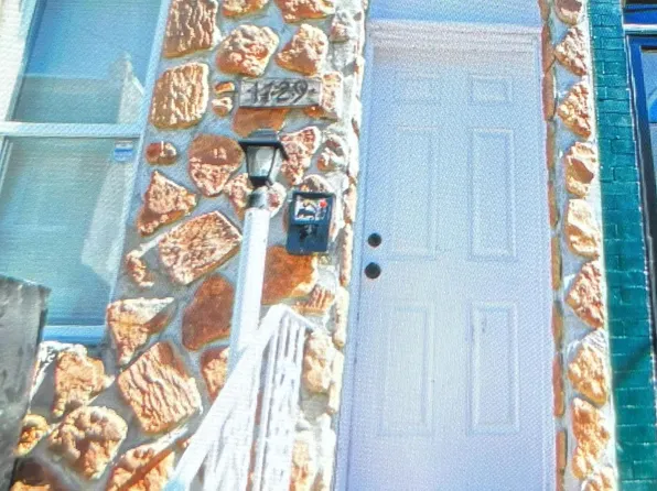 1729 N Bambrey St, Philadelphia, PA 19121