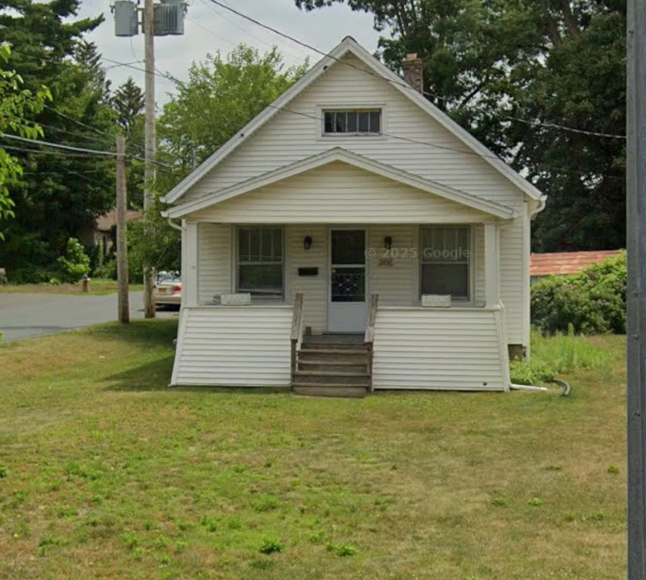 2 bed, 1100 sqft, $1,650 — Photo 1
