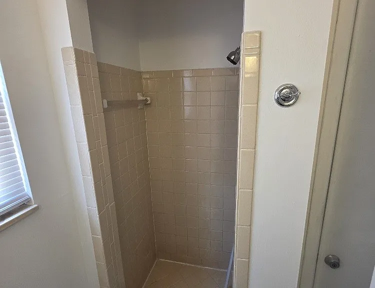 135 Grenadier Dr — Photo 20