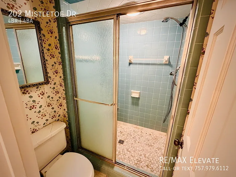 202 Mistletoe Dr — Photo 19