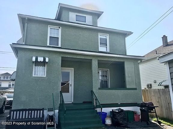 2nd image of 517 Moosic Rd