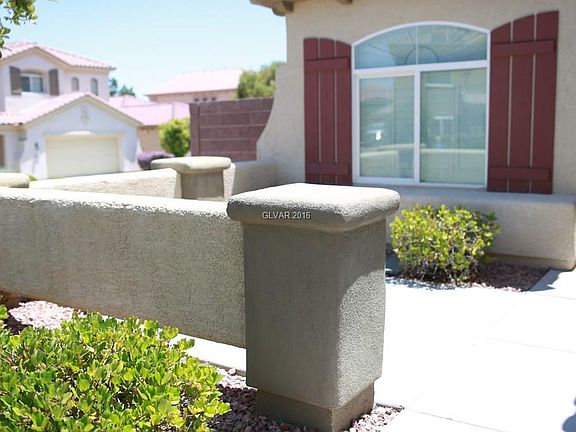 3rd image of 11102 Mezlan Ln