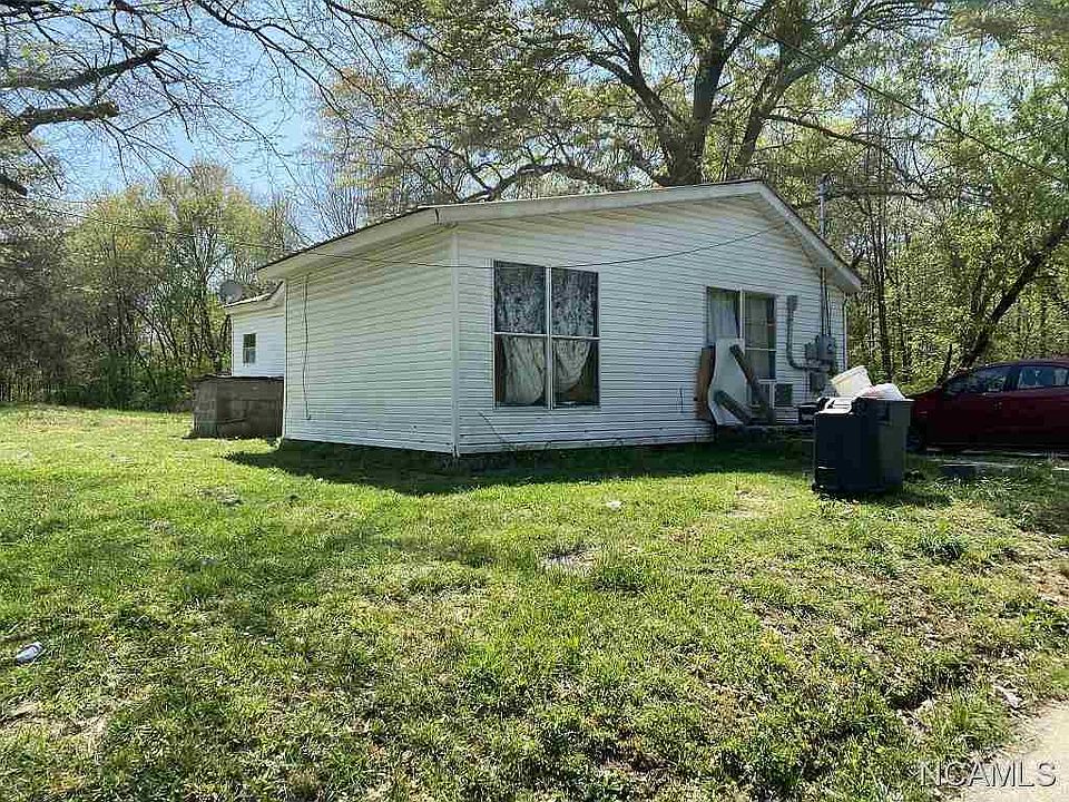 1st image of 205 12th St