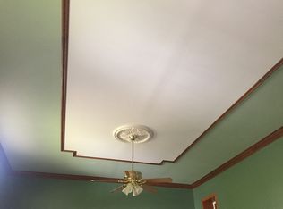 529 Maple St, Colon, MI 49040