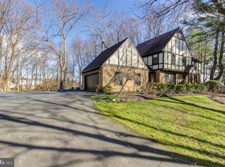 10104 Lawyers Rd, Vienna, VA 22181