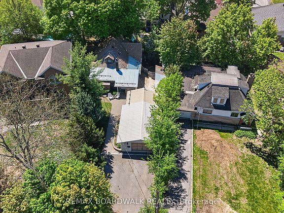 4th image of 92 Orvigale Rd