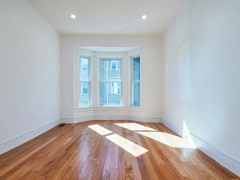 221 White St #1 — Photo 7