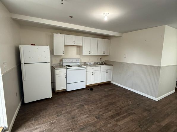 51 Greenwich Ave #BASEMENT