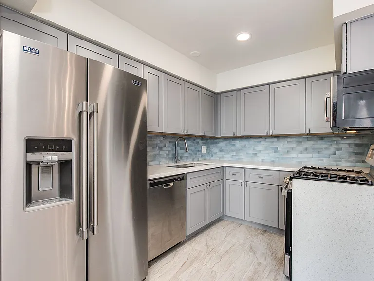 4950 N Miller Rd #116 — Photo 37