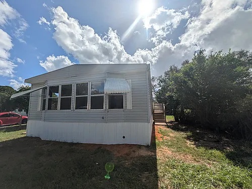 4517 Desoto Rd Photo 1