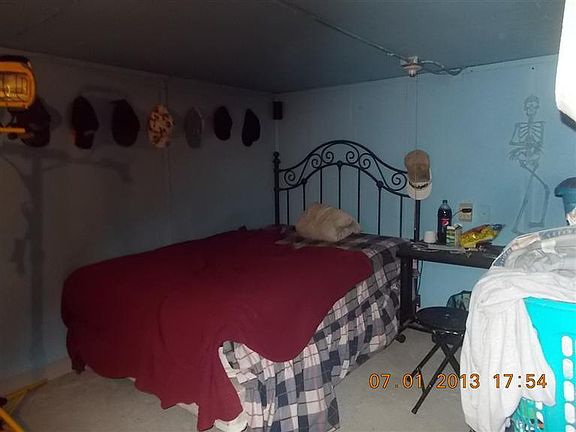 4th image of 4721 Oak Ave