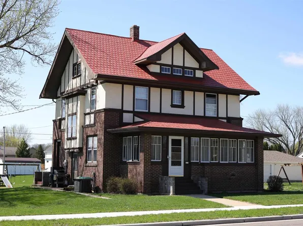 617 East Lake Avenue, Monticello, WI 53570