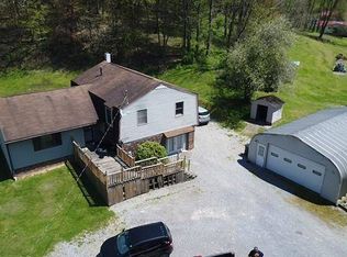 39 Calm Dr, Buckhannon, WV 26201