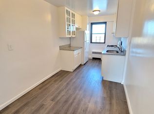 (Undisclosed Address), New Rochelle, NY 10805