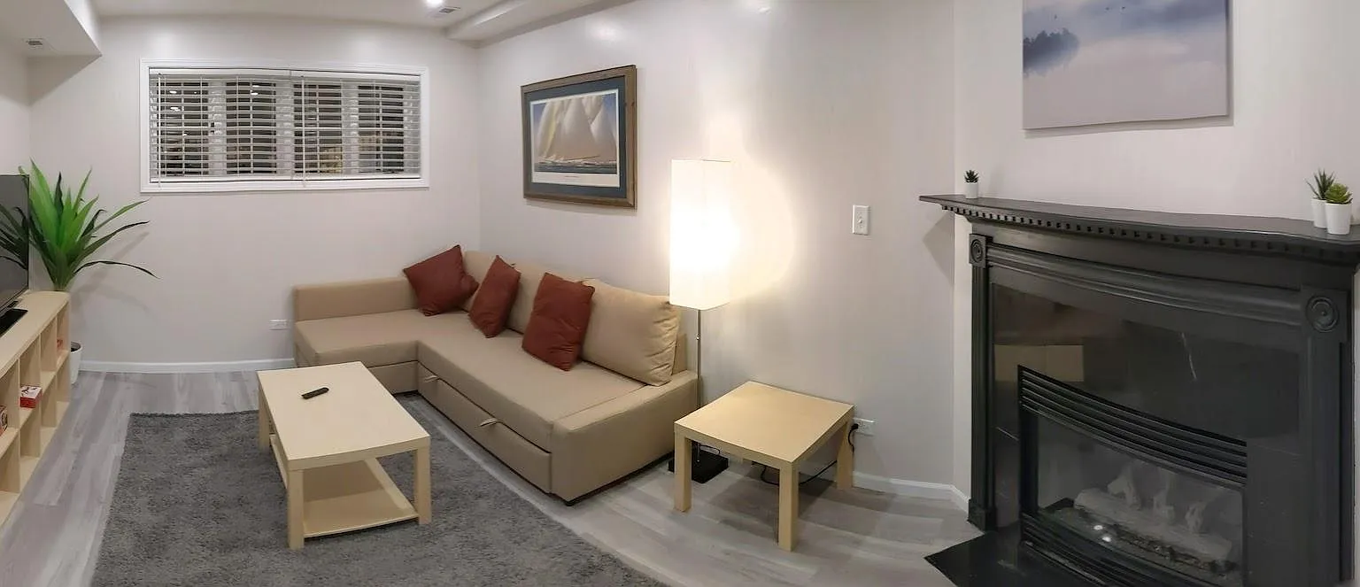 2 bed, 945 sqft, $2,350 — Photo 2