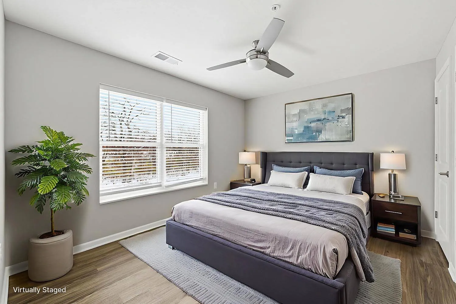Granville Woods Lofts II — Photo 1