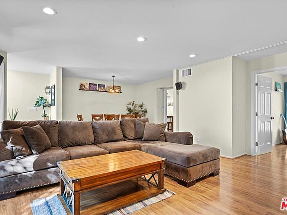 5th image of 5267 Coldwater Canyon Ave
