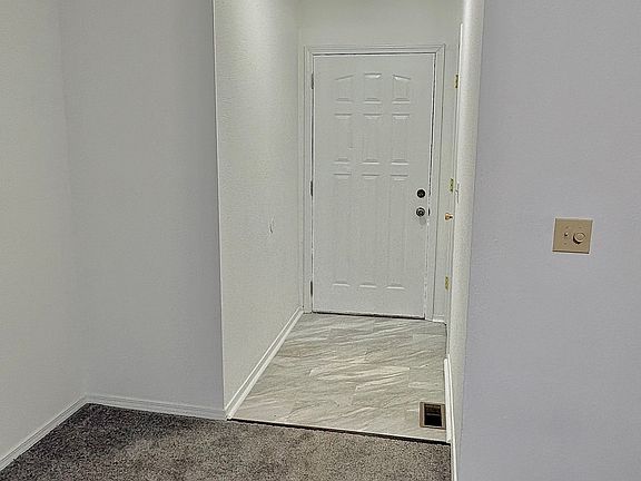 3rd image of 4359 W Weaver Rd