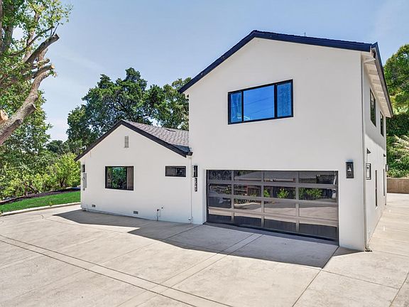 5th image of 1543 Rancho View Dr