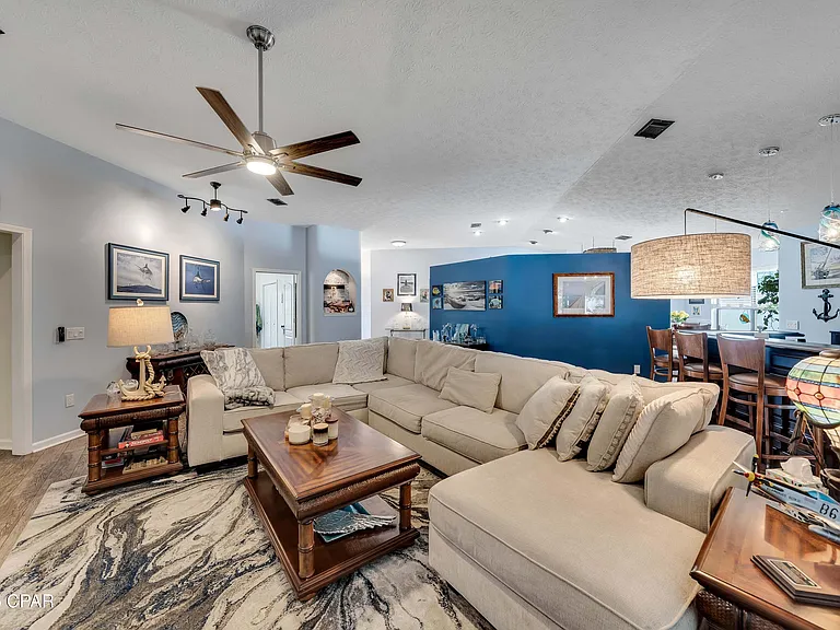 625 Amberjack Dr — Photo 22