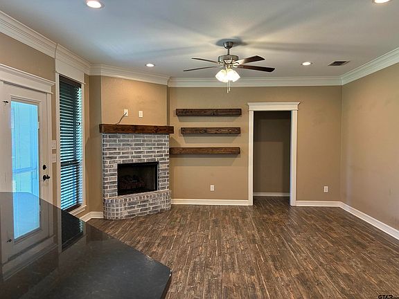 4th image of 13359 Hickory Oak Dr