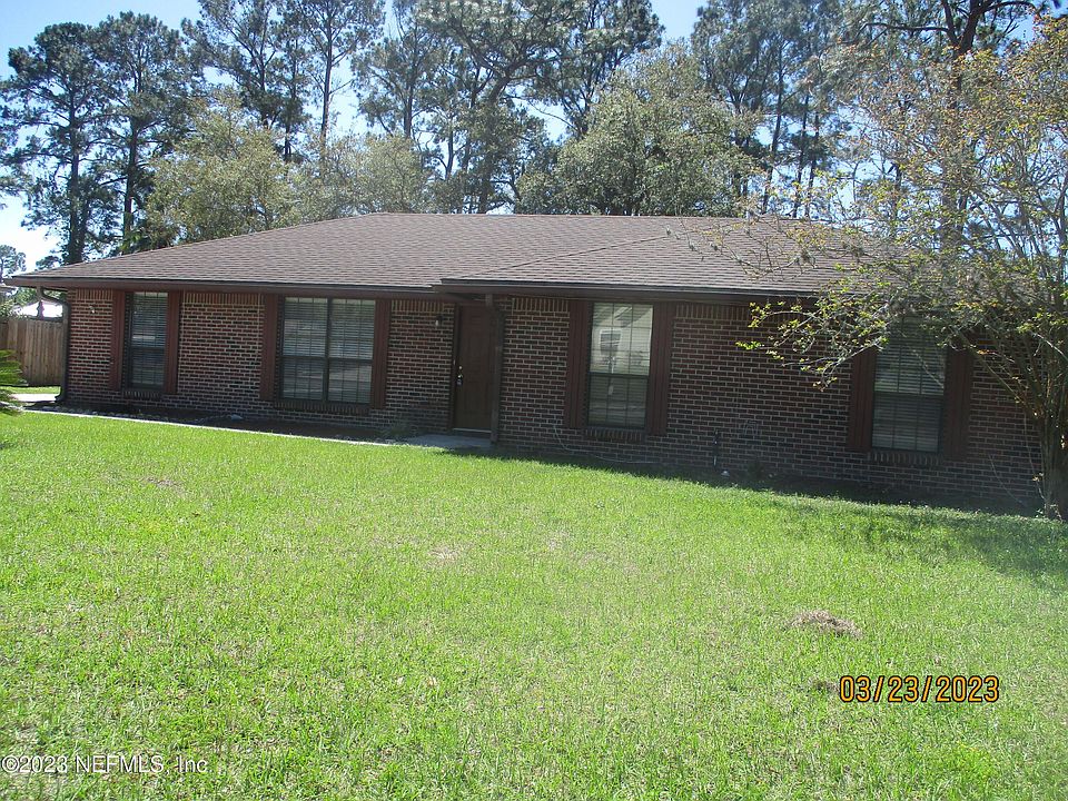 1st image of 2561 Sandlewood Cir