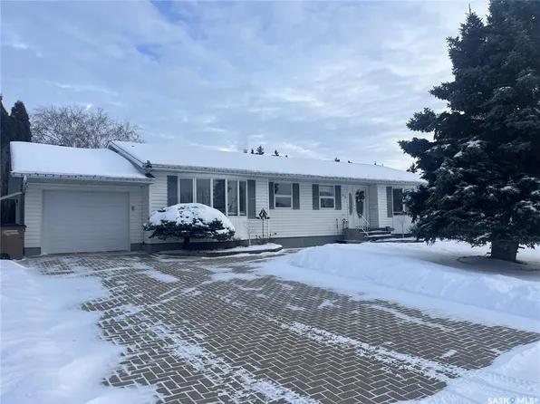 42 7th STREET NE, Wadena, SK S0A 4J0