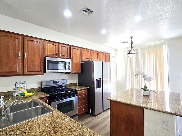 7593 Garden Galley St — Photo 6