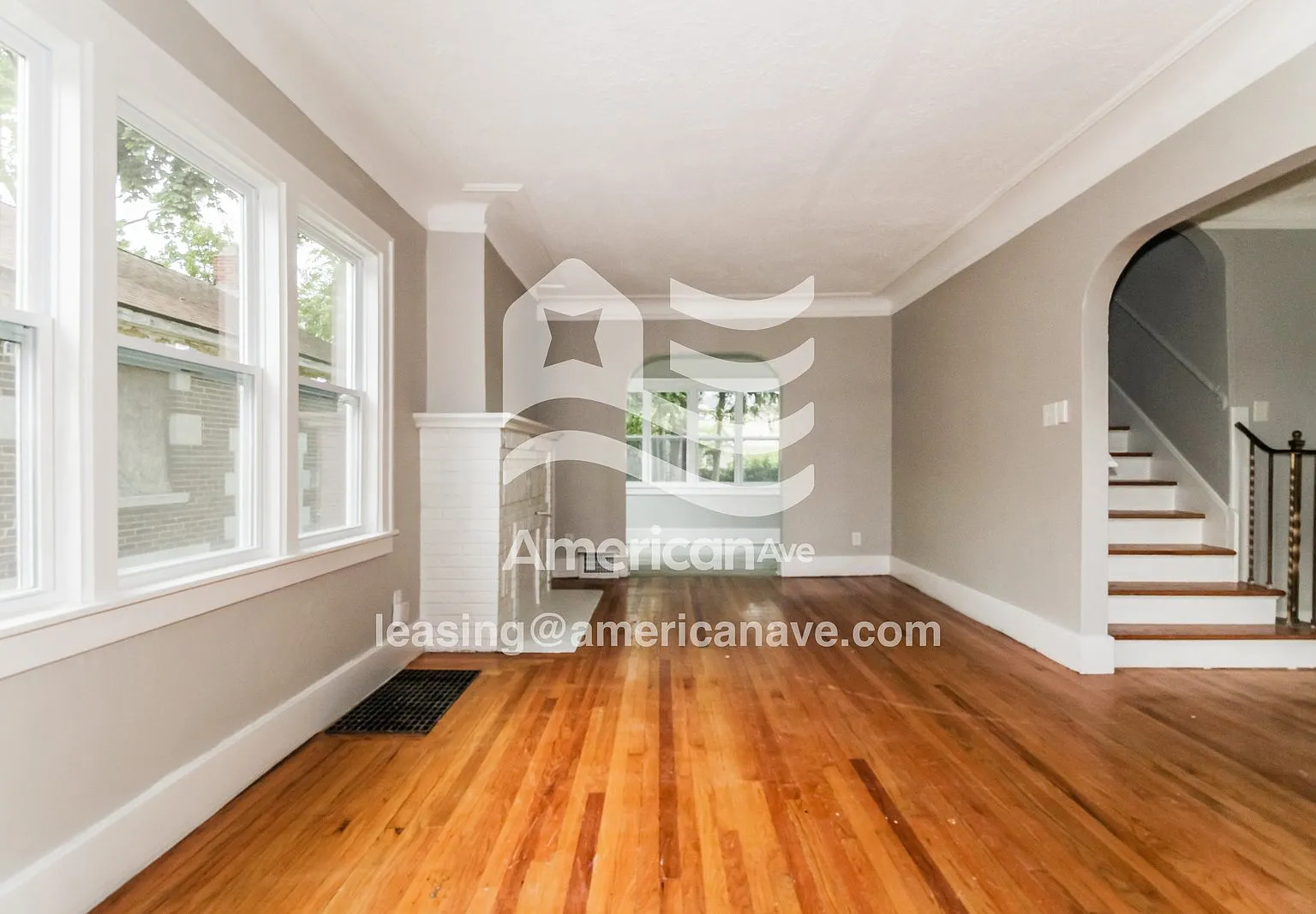 3 bed, 1.5 bath, 1470 sqft, $1,340 — Photo 2