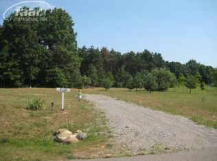 9120 Aspen Ln, Flushing, MI 48433