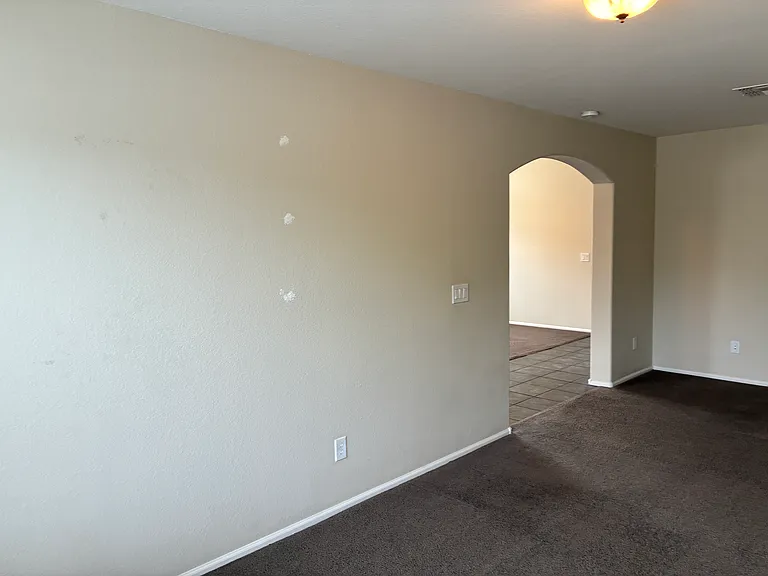2217 W Steed Rdg — Photo 10