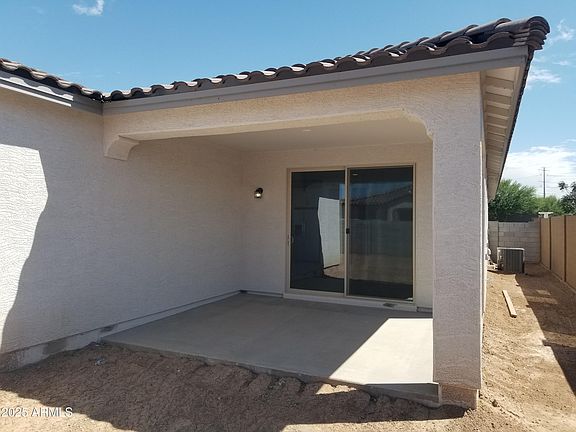 3rd image of 12562 W LUXTON Lane