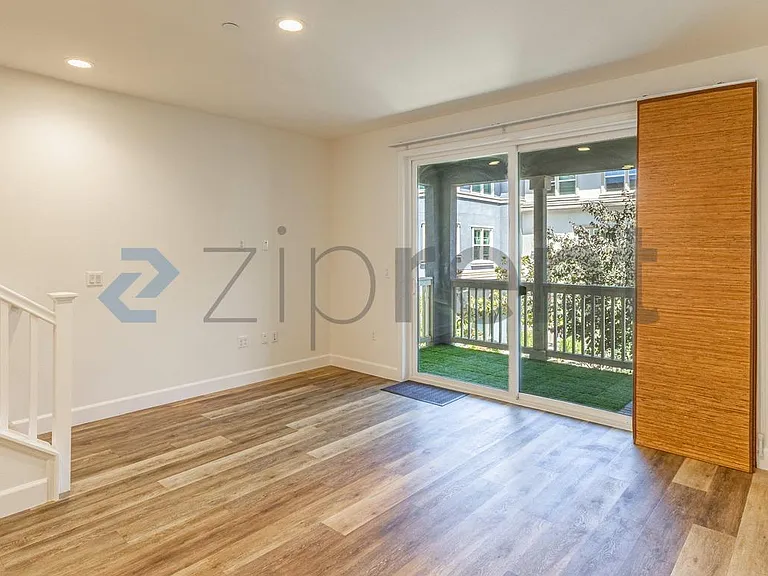 108 Ivory Palm Ter — Photo 12