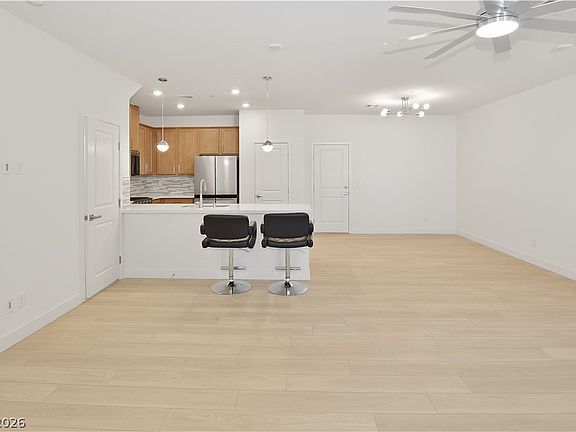 5th image of 12460 Kings Creek Pl