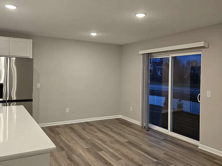 3214 Kady Ave NE — Photo 2