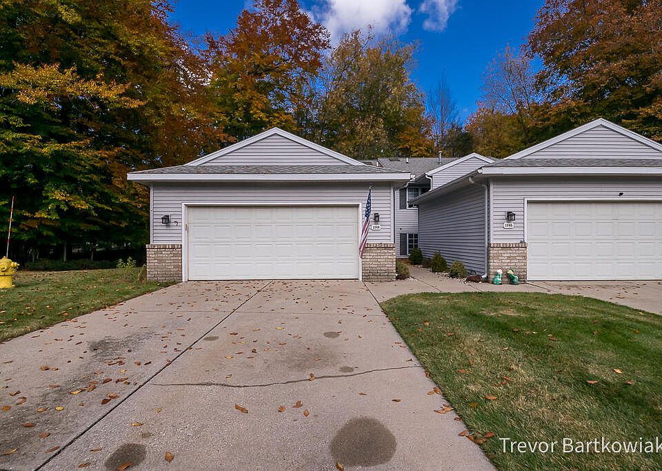 1st image of 1048 Hidden Creek Dr