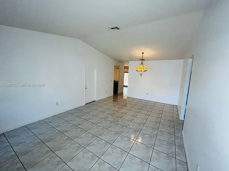 16244 SW 95th St — Photo 5