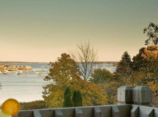 393 Main St #3, Southwest Harbor, ME 04679