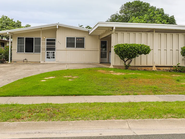 613 Papalani St — Photo 60