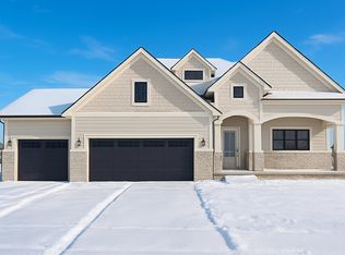 55 NW Alderleaf Dr, Waukee, IA 50263